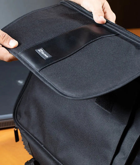 KlipX Notebook Case up to 15-6 in (KNC-040) klipxtreme